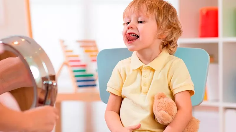 Ćwiczenia artykulacyjne w terapii dyslalii